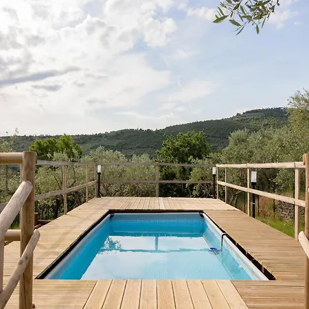 Hébergement de vacances On A Picturesque Hillside, Breathtaking Views Of *