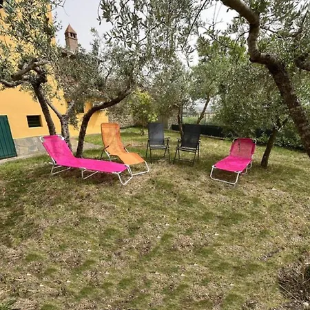 Hébergement de vacances On A Picturesque Hillside, Breathtaking Views Of *